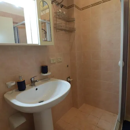 Casa Rossella In בית נופש *