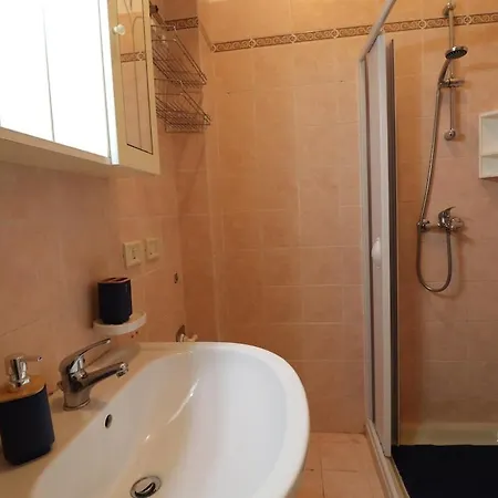 בית נופש Casa Rossella In אוטרנטו