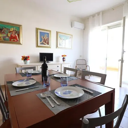 בית נופש Casa Rossella In *