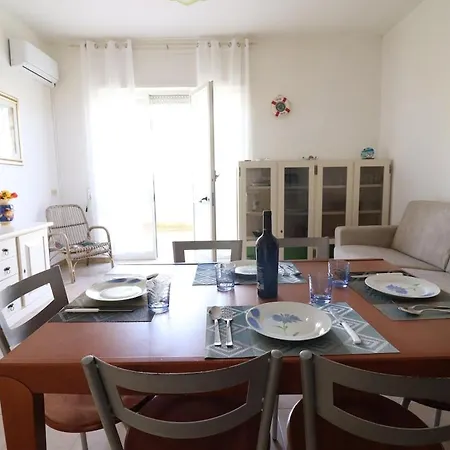 בית נופש Casa Rossella In *